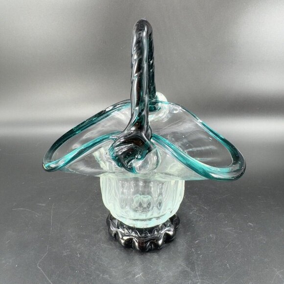 Hand Blown Glass Basket Bowl With Dark Green Edges Handle And Clear Center VTG - Picture 12 of 15